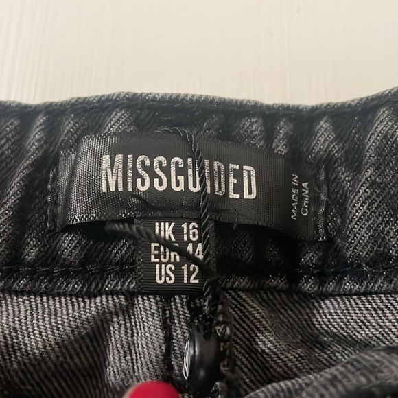 Missguided Baggy Jeans Size 12 - Picture 3 of 7